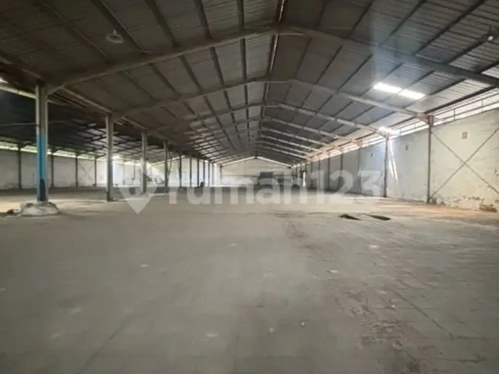 Disewakan Gudang Strategis di Pusat Kota Bandung