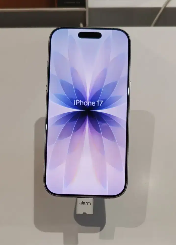 Cicilan Iphone 17 Tanpa Kartu Kredit (URBAN REPUBLIC)
