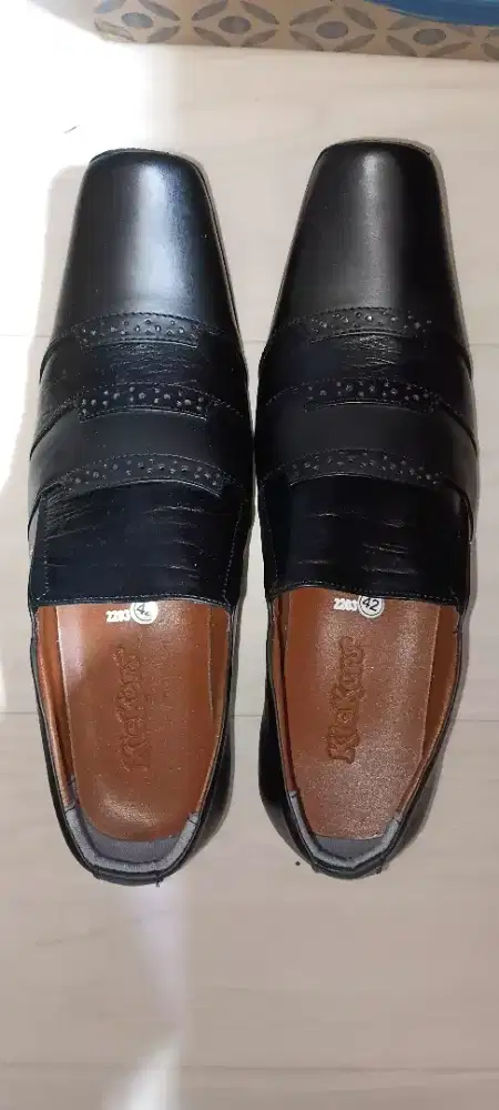 Di Jual Cepat Sepatu Pantofel Pria/Formal/Kasual