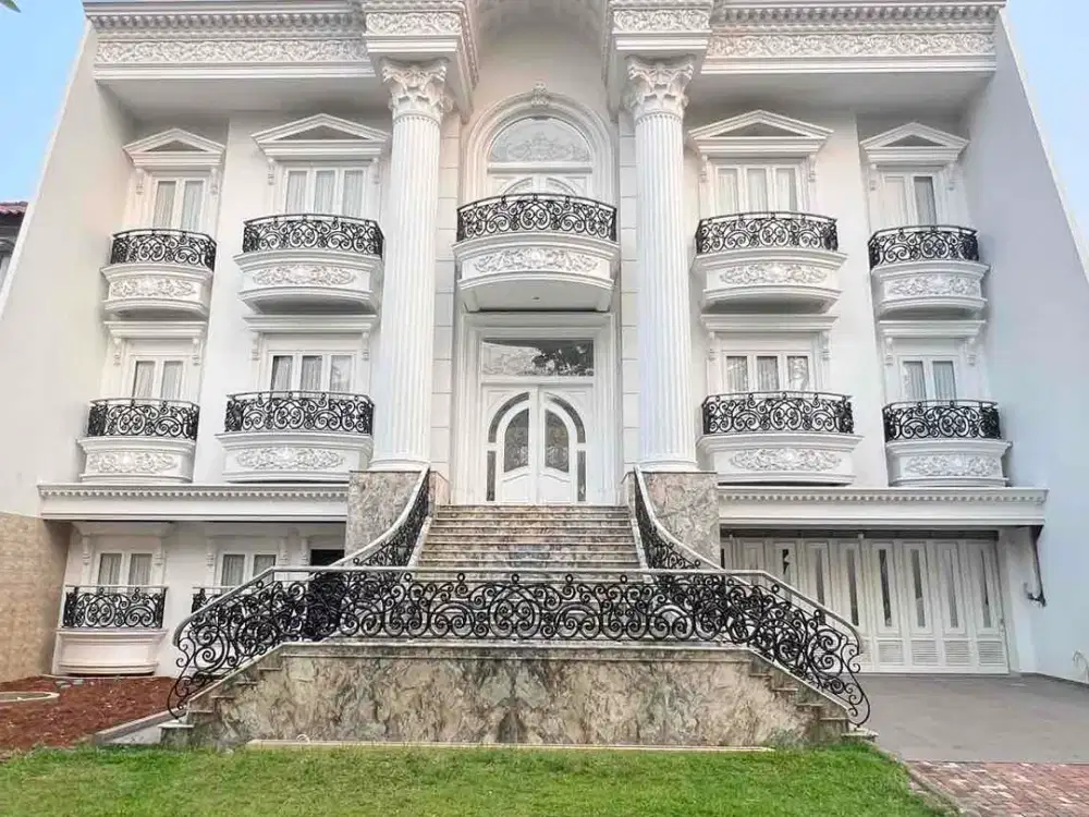 crown Pondok hijau Golf gading serpong