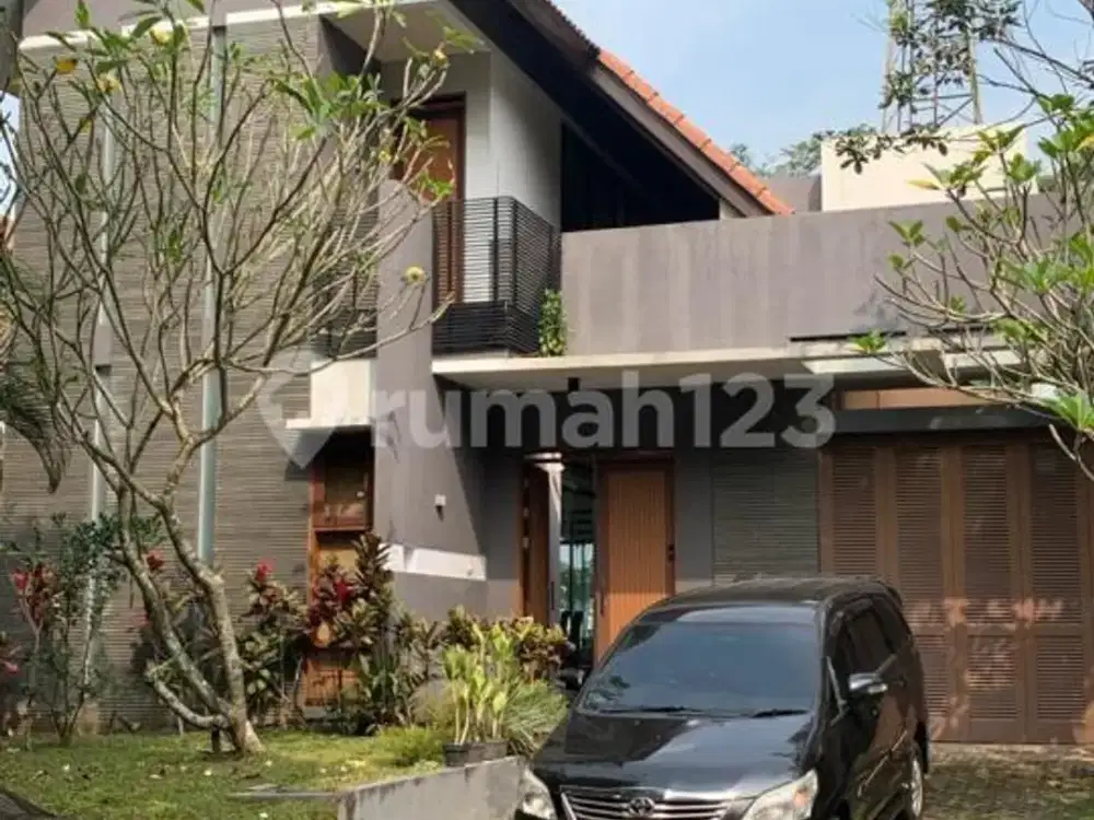 Dijual Rumah Eksklusif Siap Huni di Kota Baru Parahyangan