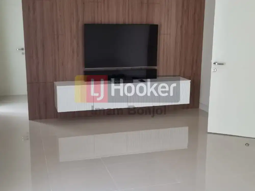 Disewakan rumah cantik 2 lantai  Citragrand Semarang 6608