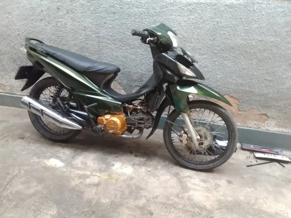 Dijual Kawasaki Kaze zone 125 STNK BPKB faktur