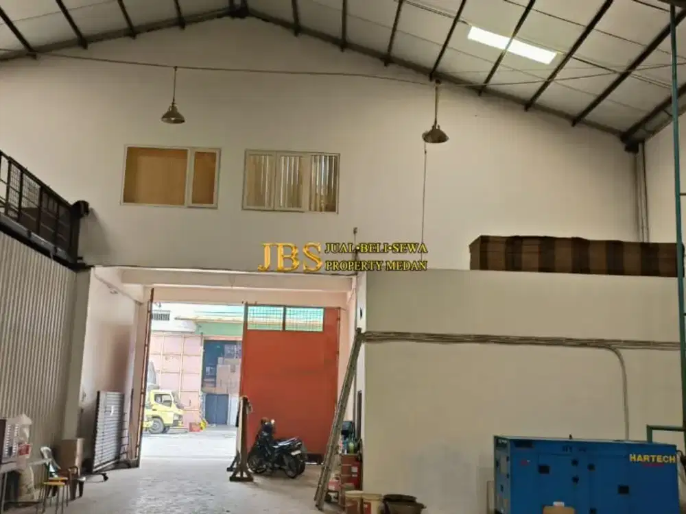Gudang 3 In 1 Dijual di Komplek Gudang Intan Jalan Letda Sujono - Medan