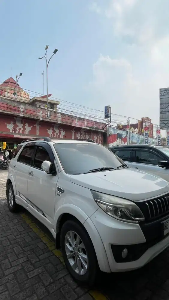 DIJUAL TERIOS PUTIH