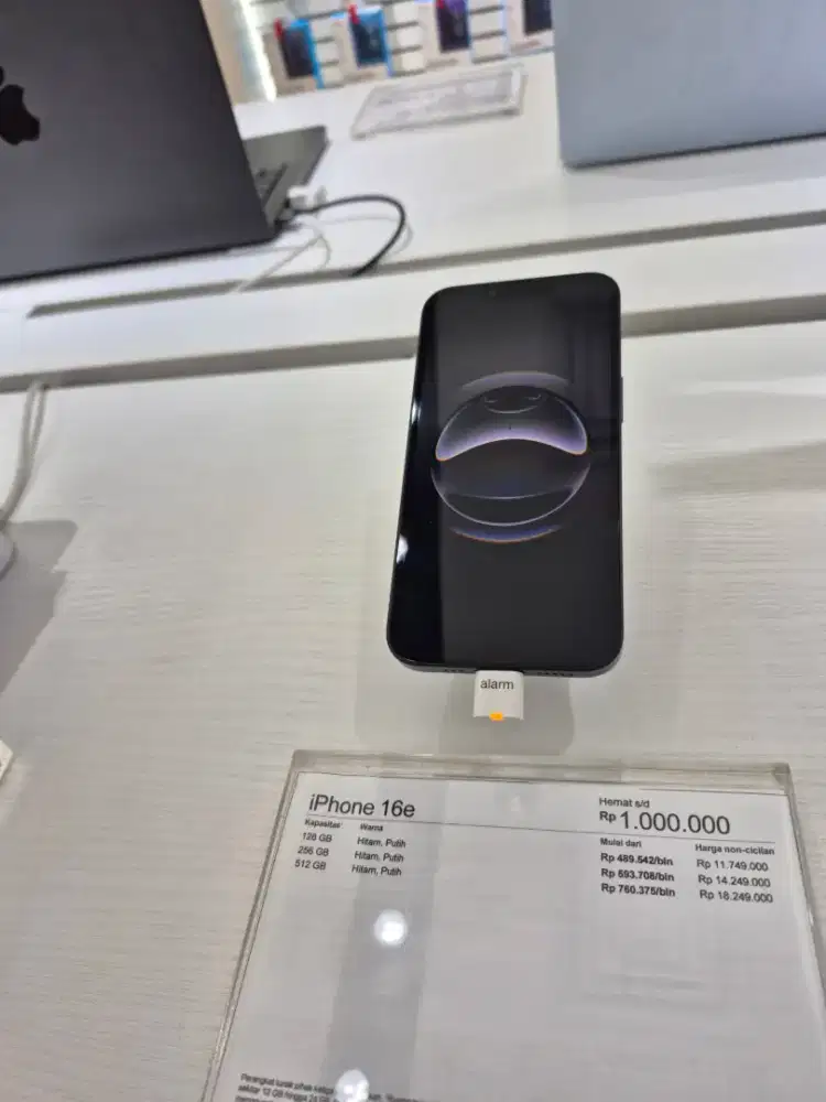 CICILAN IPHONE 16E