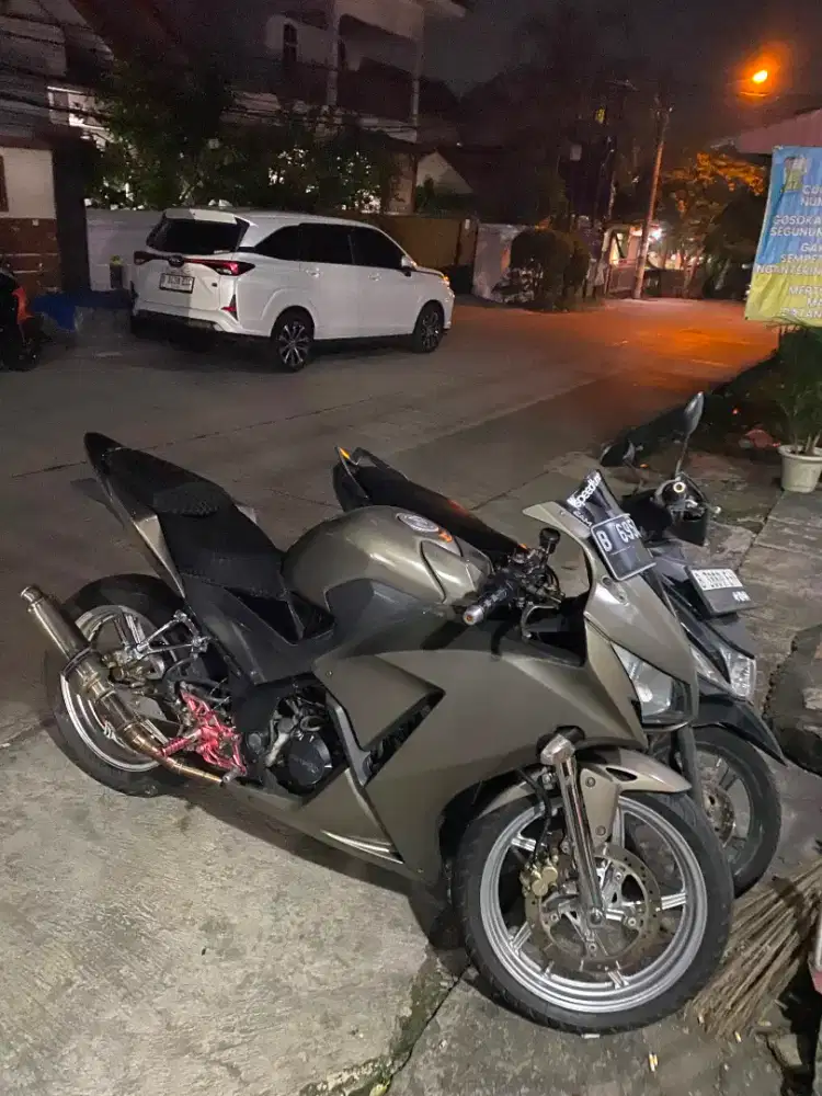 CBR 150 ss lengkap