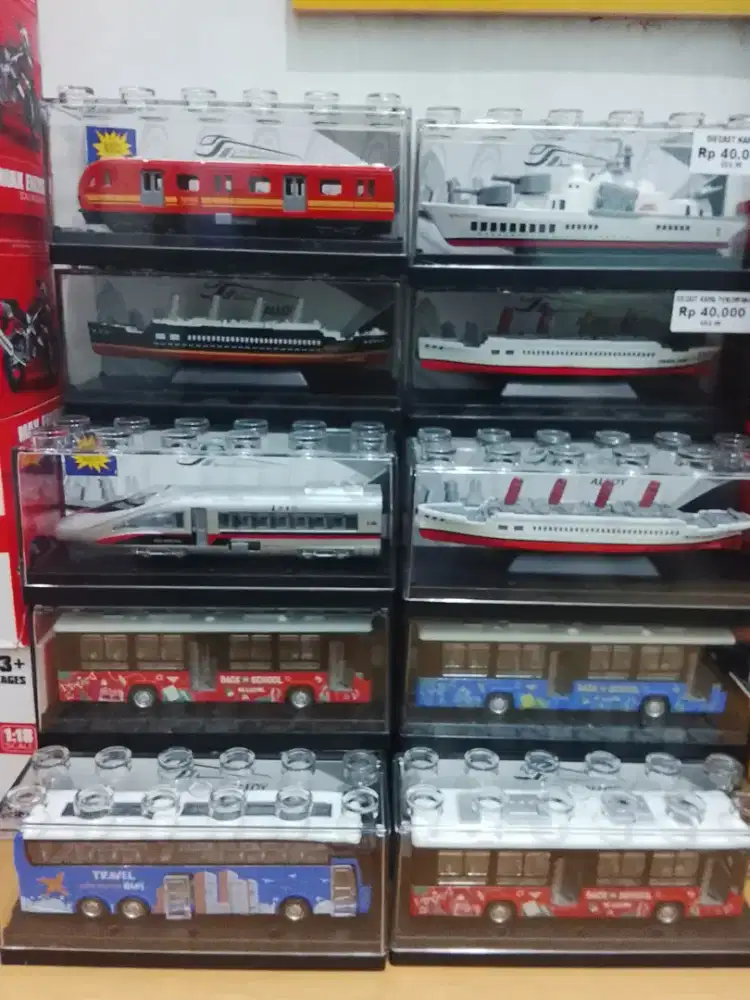Diecast bus, kereta, kapal