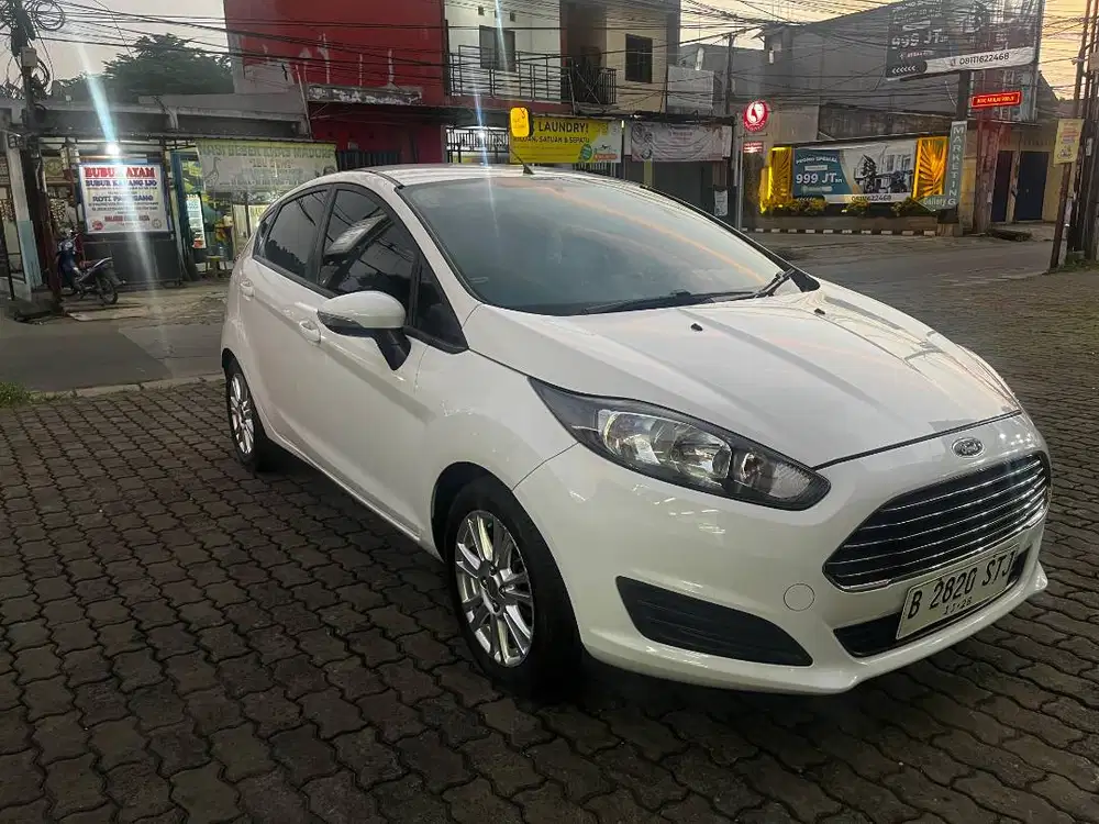 Ford Fiesta 1.5 Trend A/T