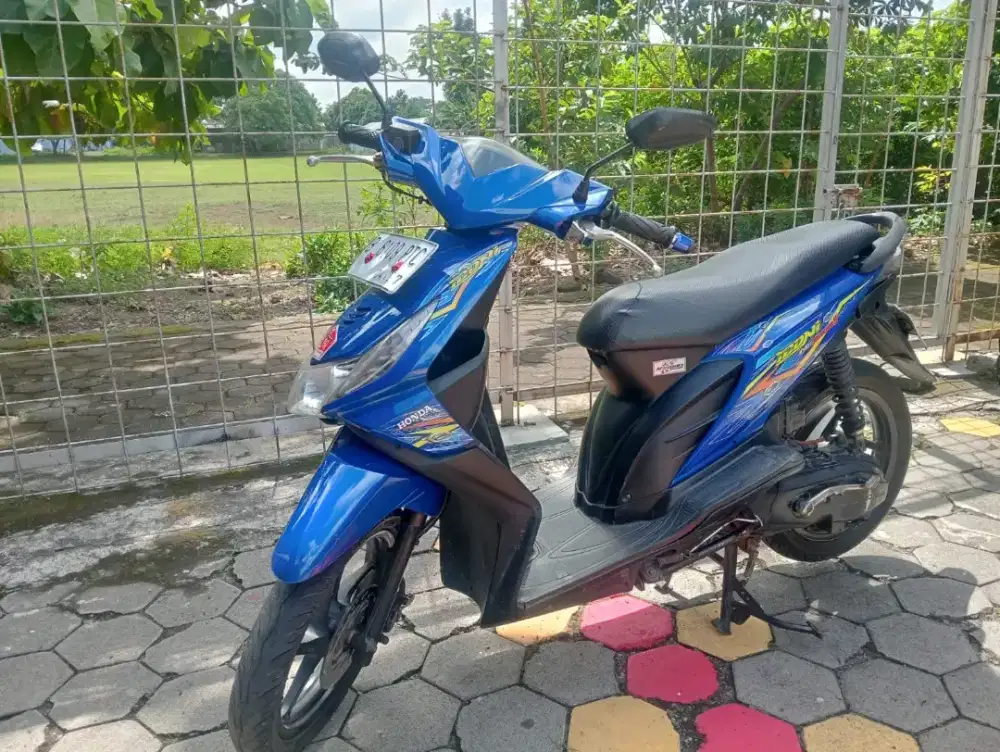 HONDA BEAT KARBU TH 2012