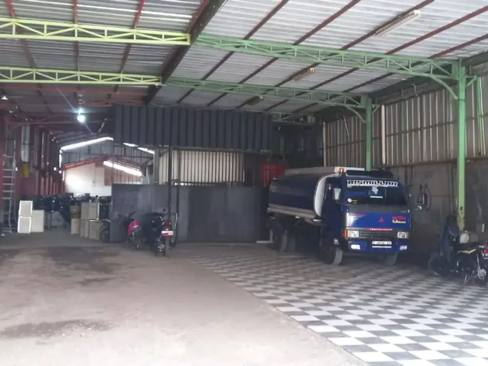 Dijual Ruang Usaha / Gudang 972 m di Jl. KH. Sholeh Iskandar - Tanah Sereal
