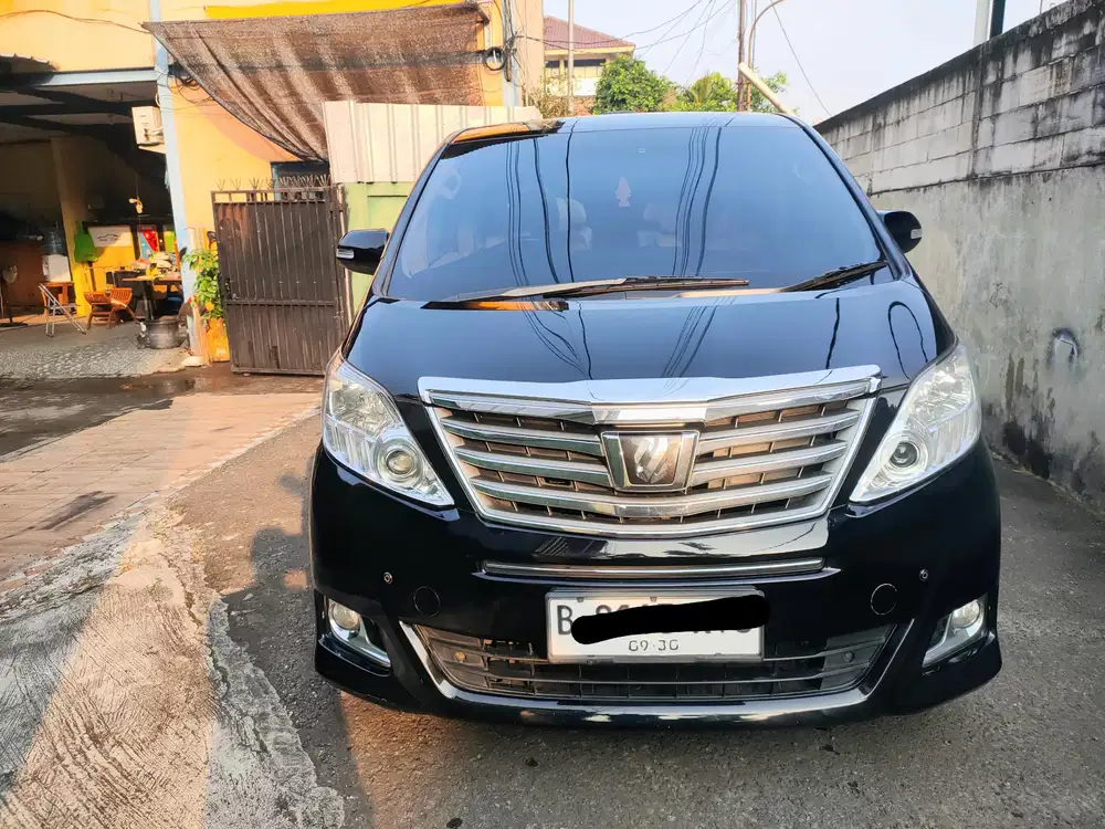 Toyota Alphard 2014 Bensin
