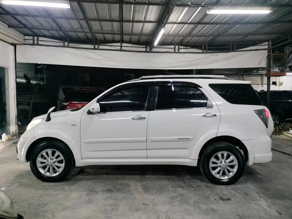 Daihatsu Terios Tx Adventure 2011 Bensin