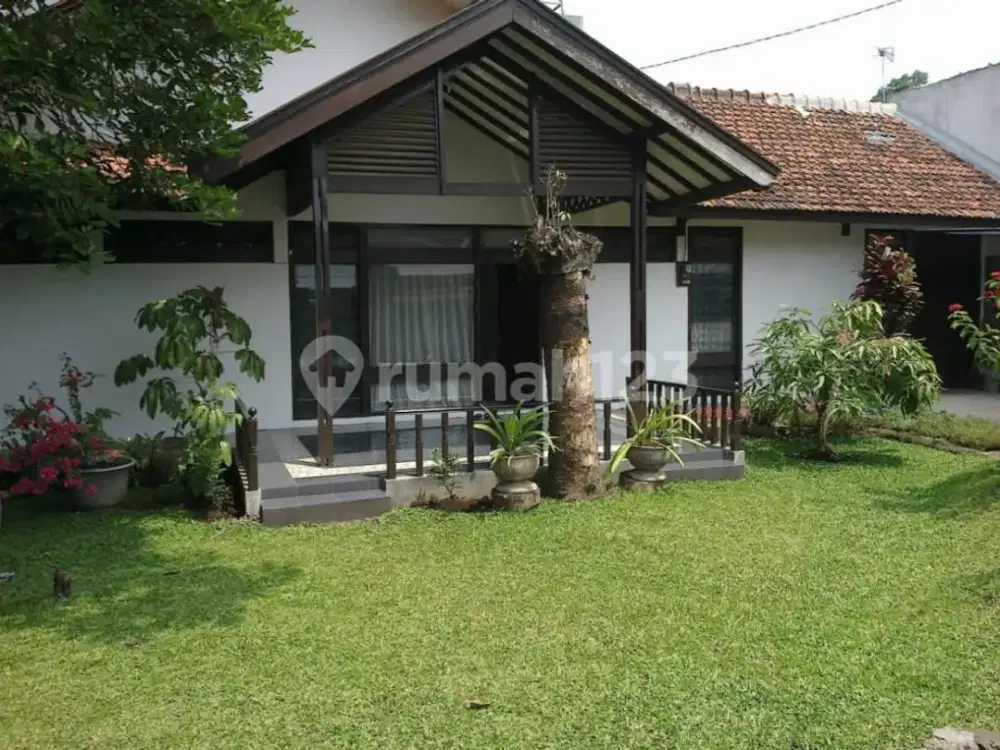 Rumah Murah Posisi Hook di Turangga Buah Batu