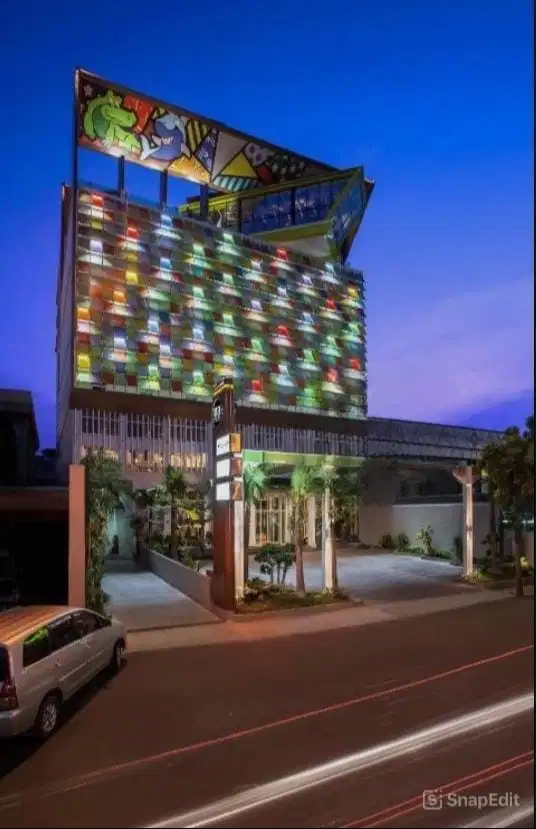 DIJUAL SUPER LANGKA HOTEL BINTANG 3 DI JALAN TIDAR SURABAYA!