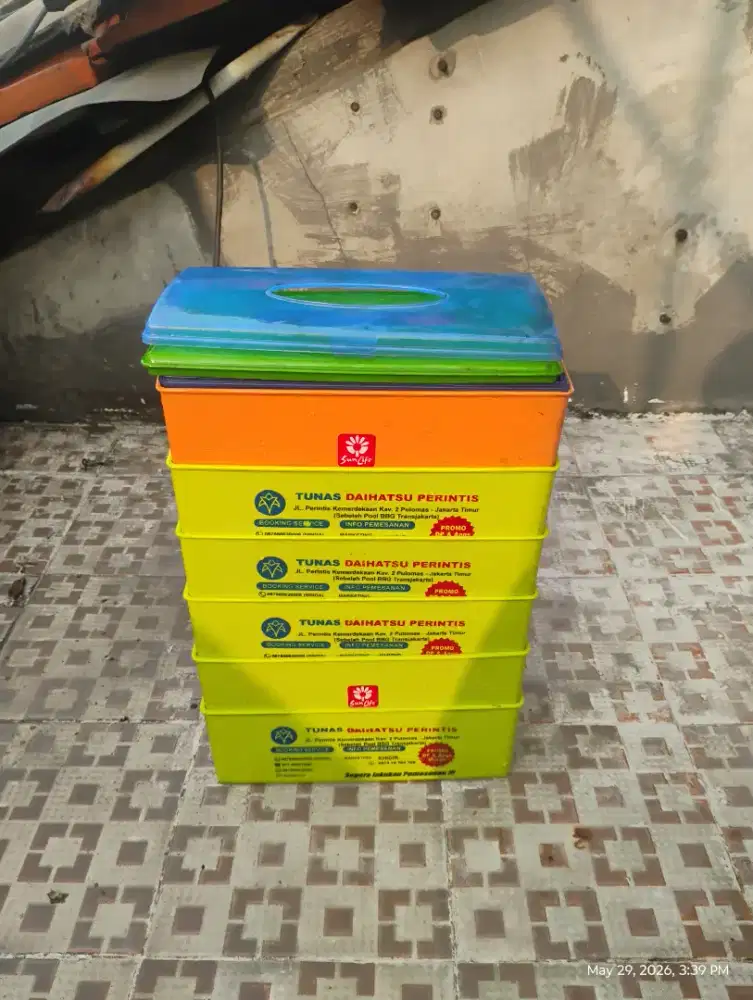 Tempat Tissue Makan