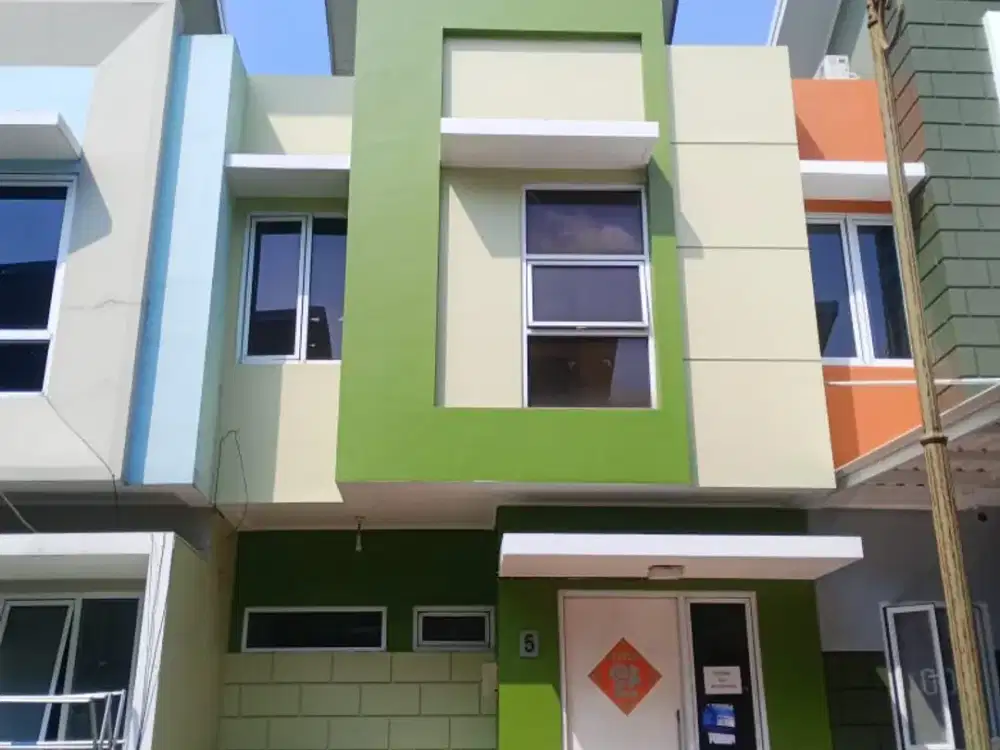 Disewakan Rumah Cluster Arcadia Seperti Baru