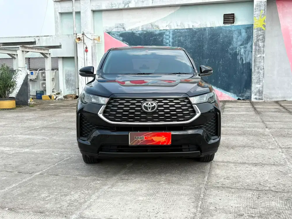 Toyota Kijang Innova 2023 Bensin