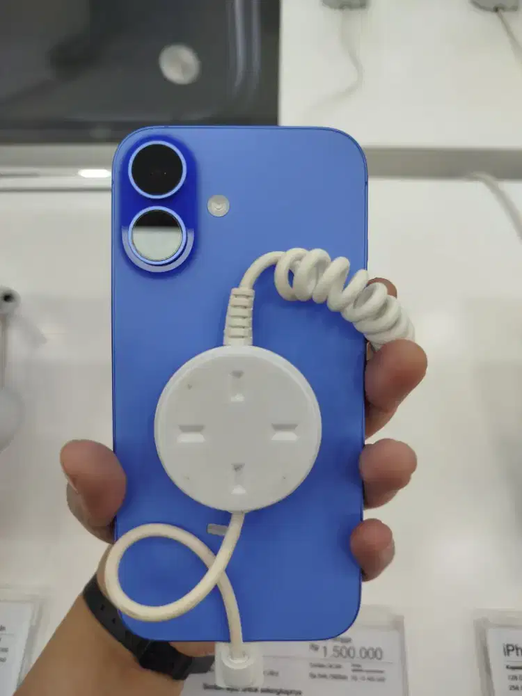 READY CICILAN IPHONE 15 - 17