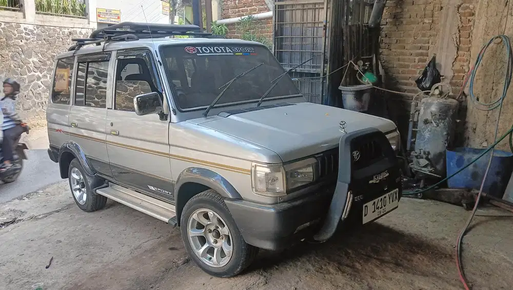 Toyota Kijang 1996 Bensin