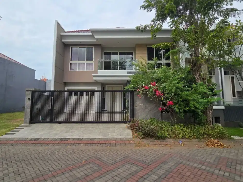 Rumah San Diego Pakuwon City  MINIMALIS SIAP HUNI, YKK FINISHED GOOD