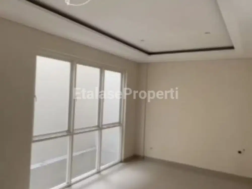 Dijual rumah baru dharmahusada indah barat