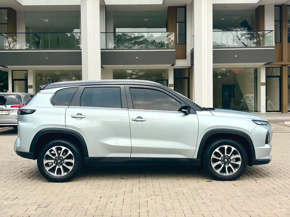 Grand Vitara Hybrid 1.5AT 2023 Two Tone