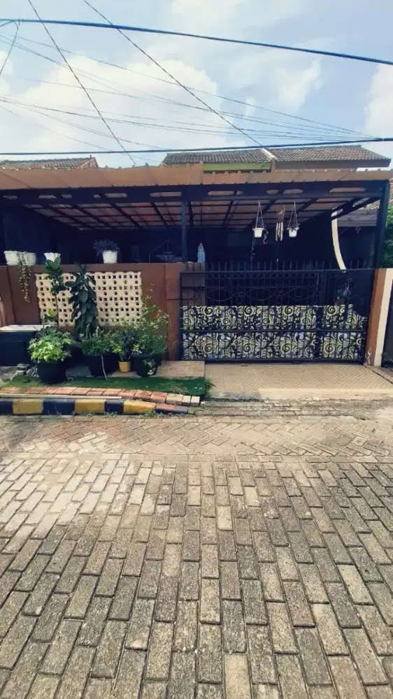 Dijual Rumah BU siap huni di cikokol Tangerang Mahkota Mas