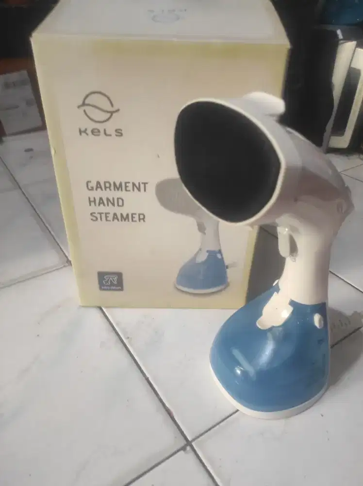 Setrika uap merk kels masih normal siap pakai