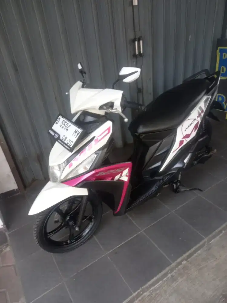 Jual Yamaha M3 tahun 2015 Istimewa