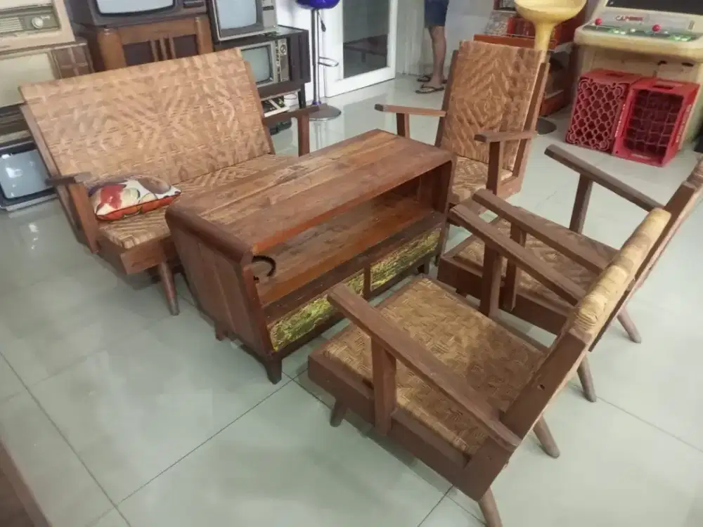 Kursi jengki kayu jati rotan