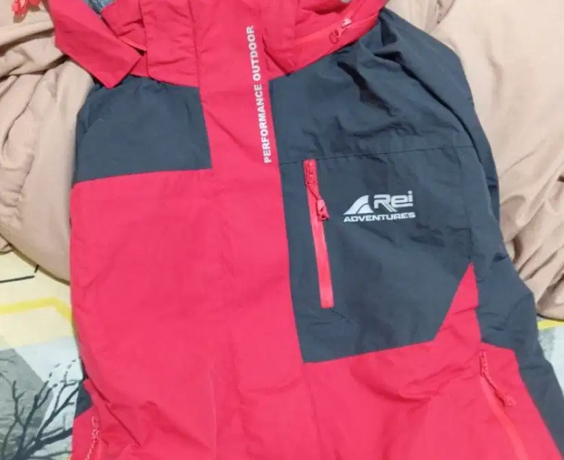Jaket gunung Arei (+sweater)
