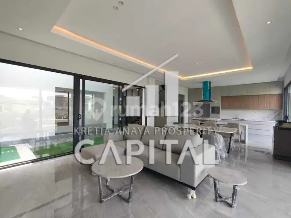 Rumah Baru Modern Minimalis dengan View Danau Depan Belakang di Tatar Kumalasinta Kota Baru Parahyangan