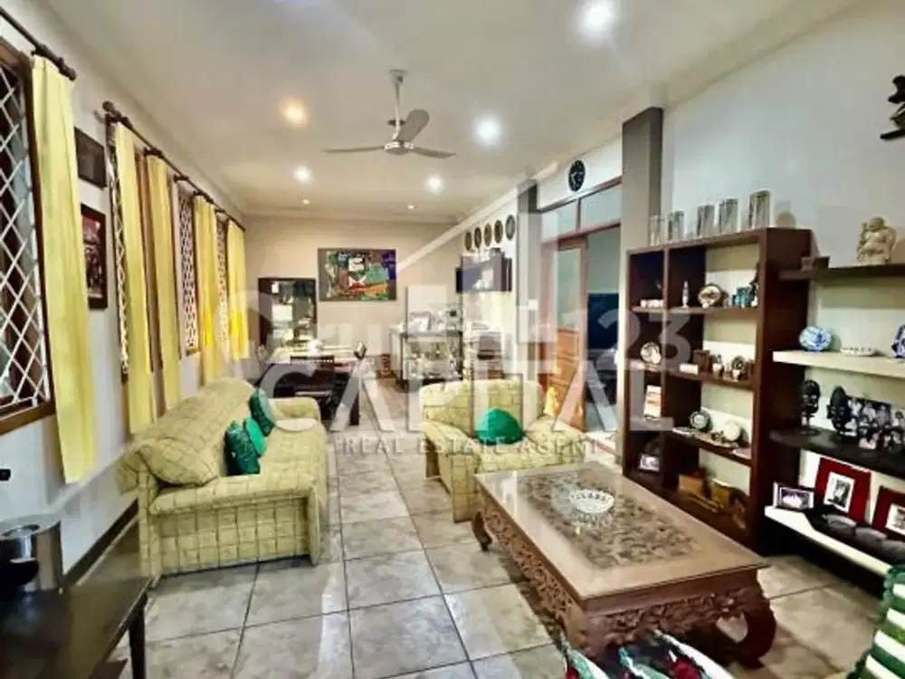 Rumah Strategis Posisi Huk di Area Turangga Cocok untuk Tinggal Maupun Usaha