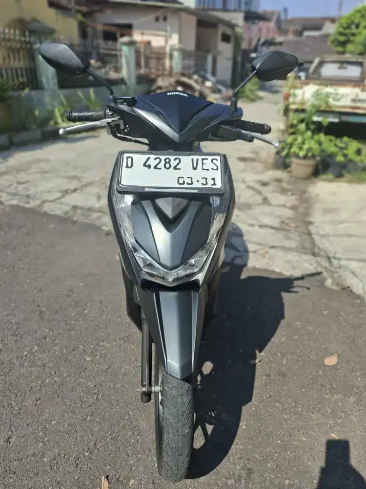 Jual Honda Beat Deluxe tahun 2021 Mulus