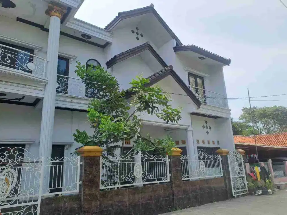 rumah 2 lantai di perumahan  di perumahan unilever sukaraya karang bahagia cikarang bekasi