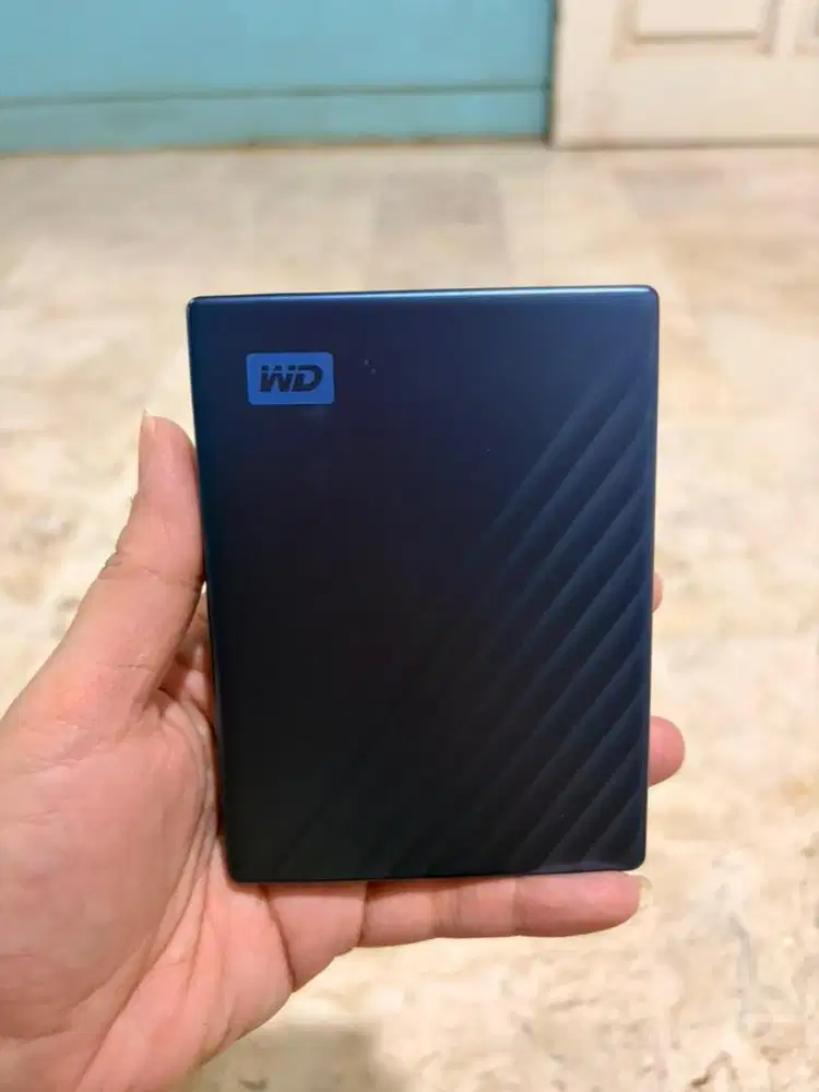 HD Merk WD passport Preloved 1 TB