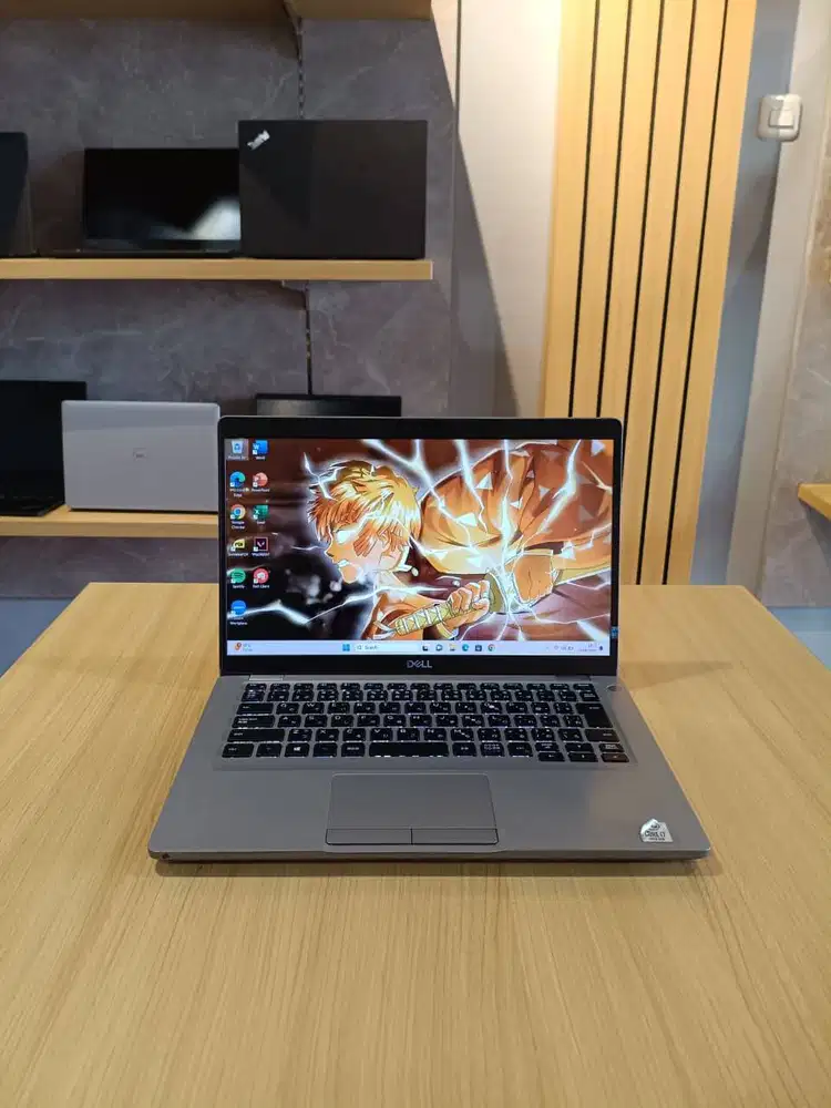 Jual Laptop Second Silver,Ringan dan Sudah Gen Mudaaa, STOK TERBATASSS