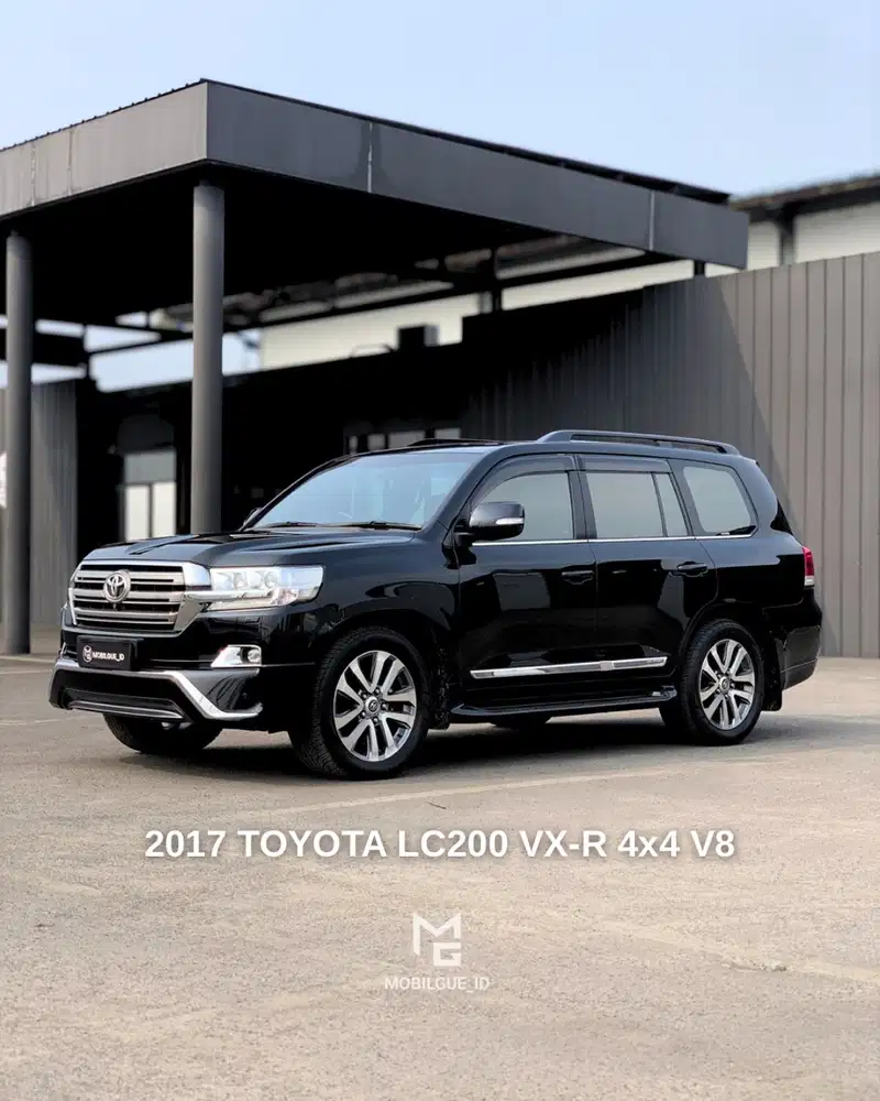 HOT DEAL!!! 2017 Toyota Land Cruiser VX-R200 V8
