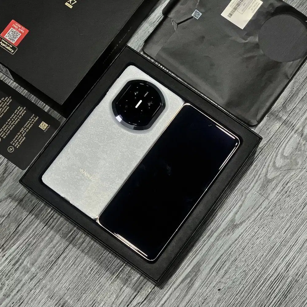 HUAWEI MATE X7 FOLD 16GB & 512GB WHITE GARANSI ON 2027