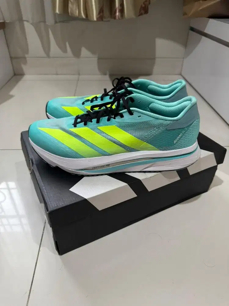 Adidas Adizero SL2 like new!