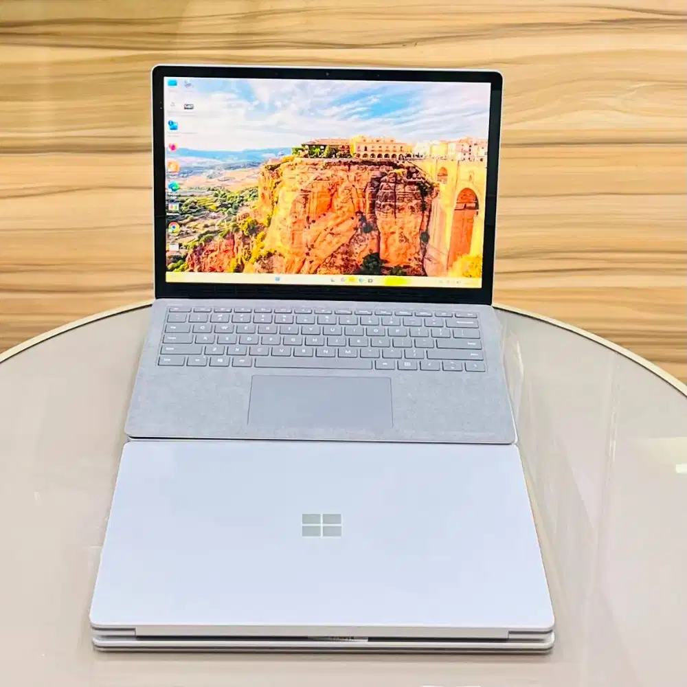 SURFACE LAPTOP 3 TOUCHSCREEN i7 Gen 10 Ram16GB/Ssd512GB 13inch 2K *RDC