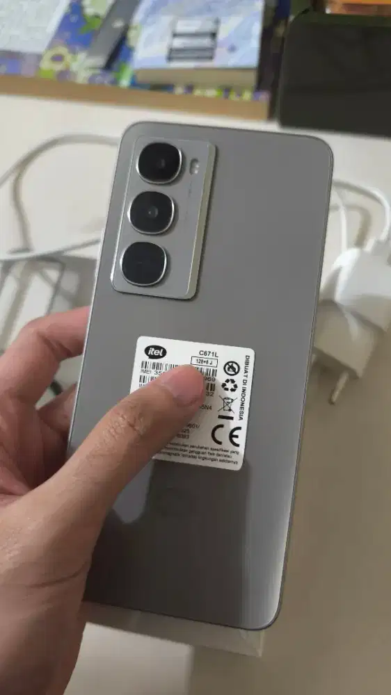 Itel city 100 8/128