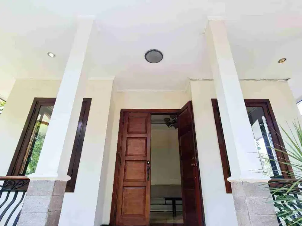 Patra Kuningan