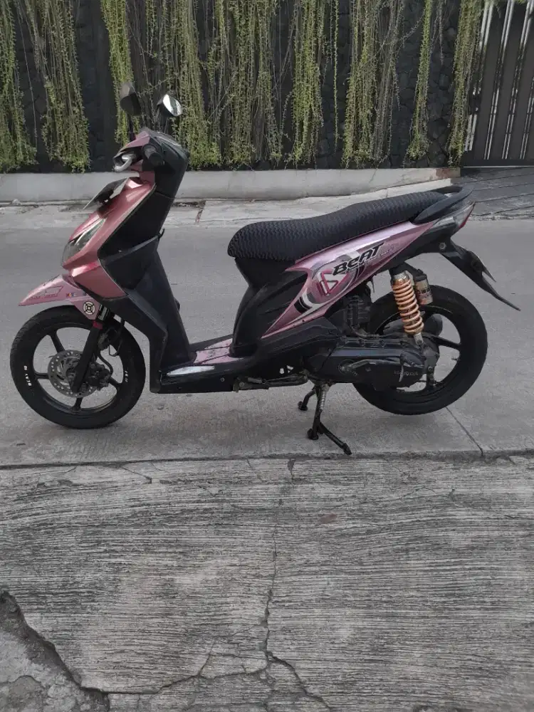 JUAL HONDA BEAT KARBU TAHUN 2010