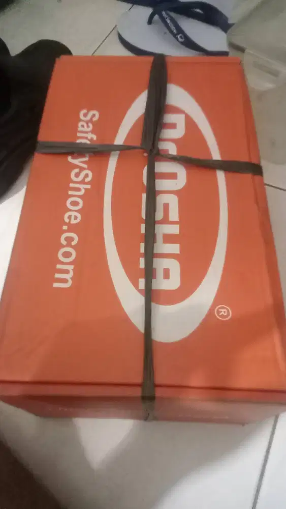 satpam guard industrry