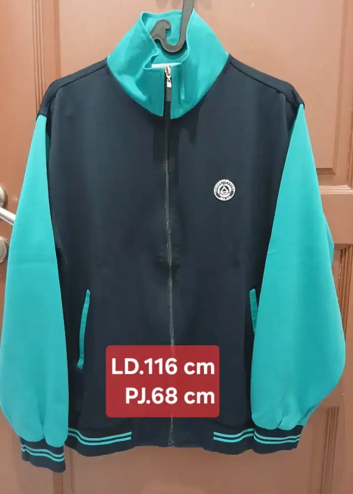 Jaket varcity sekolah Korea merk Elle original