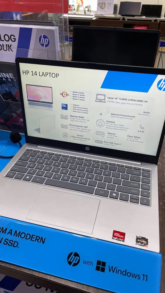 LAPTOP HP 14 EM0320AU / EM0321AU Ryzen 3 7320U 8GB SSD 512GB