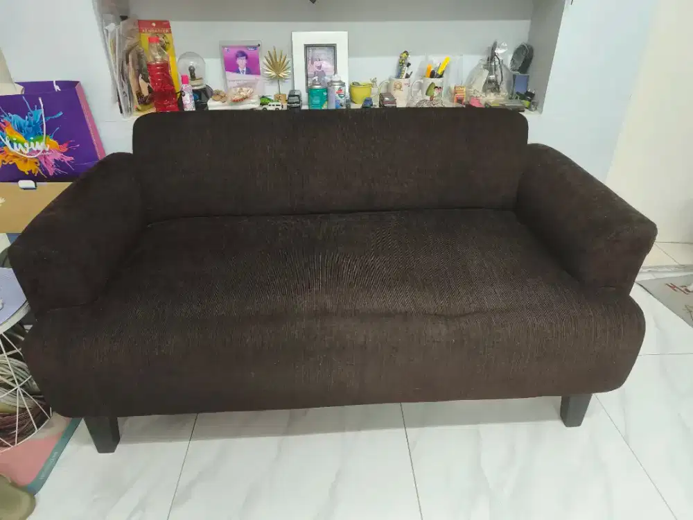Sofa 2 seater kain coklat