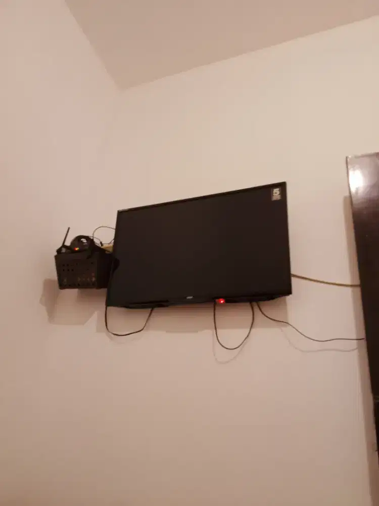 Tv akari 32 inch